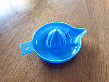 Ручна соковижималка для цитрусових.