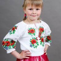 Вишиванки для дівчаток