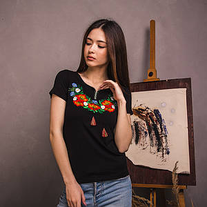 Чорна трикотажна футболка вишиванка Польова Краса