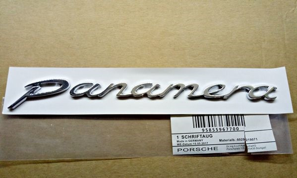 Емблема напис Panamera хром на кришку багажника
