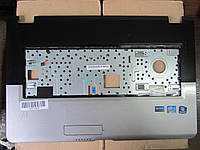 Середня частина корпусу для ноутбука Medion E7218 MD98680 60.4N011001