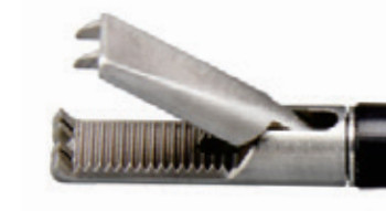 Затискач за Манеса, "тигровий" (2х4, 14 мм), вставка монополярна, 5 мм х 36 см, (LPM-I5-3363)