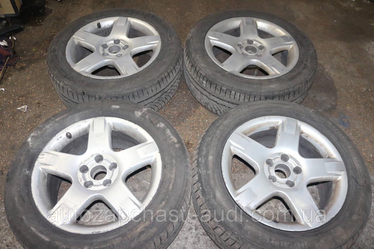 Колеса литі диски 4Z7601025C Audi R17 5x112 ET 25