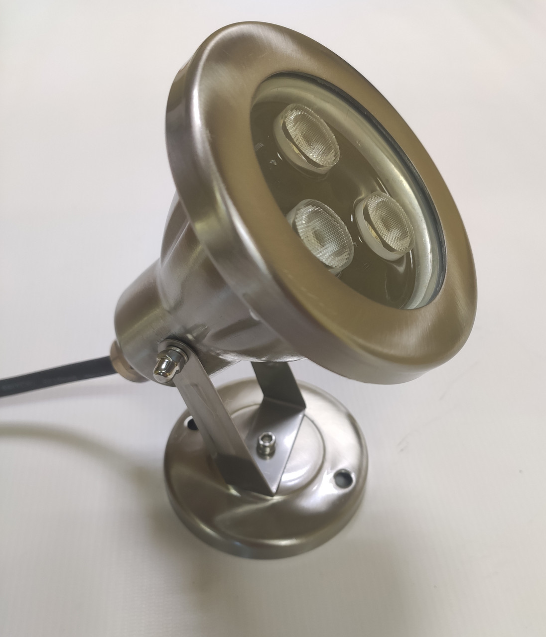Підводний світильник 9W (3*3W ) RGB IP68 світлодіодний професійний Ecolend