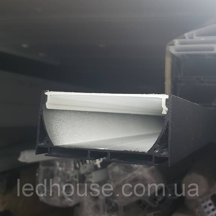 LED профіль ЛС75 Чорний для світлодіодної стрічки