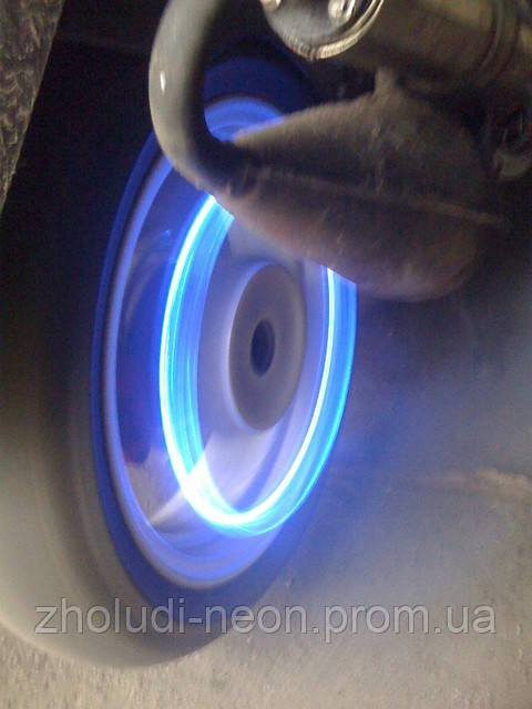 Неоновая подсветка колес на ниппель и золотник, красная. 1уп.=2шт. (батарейки в комплекте) - фото 5 - id-p12464721
