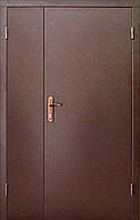 Техническая металлическая дверь модель бюджет полуторная коричневая.