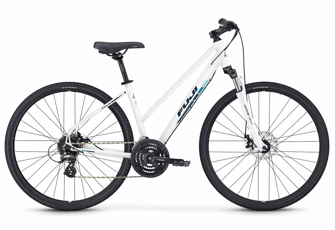 Велосипед Fuji TRAVERSE GIRL 1.5 ST15" White