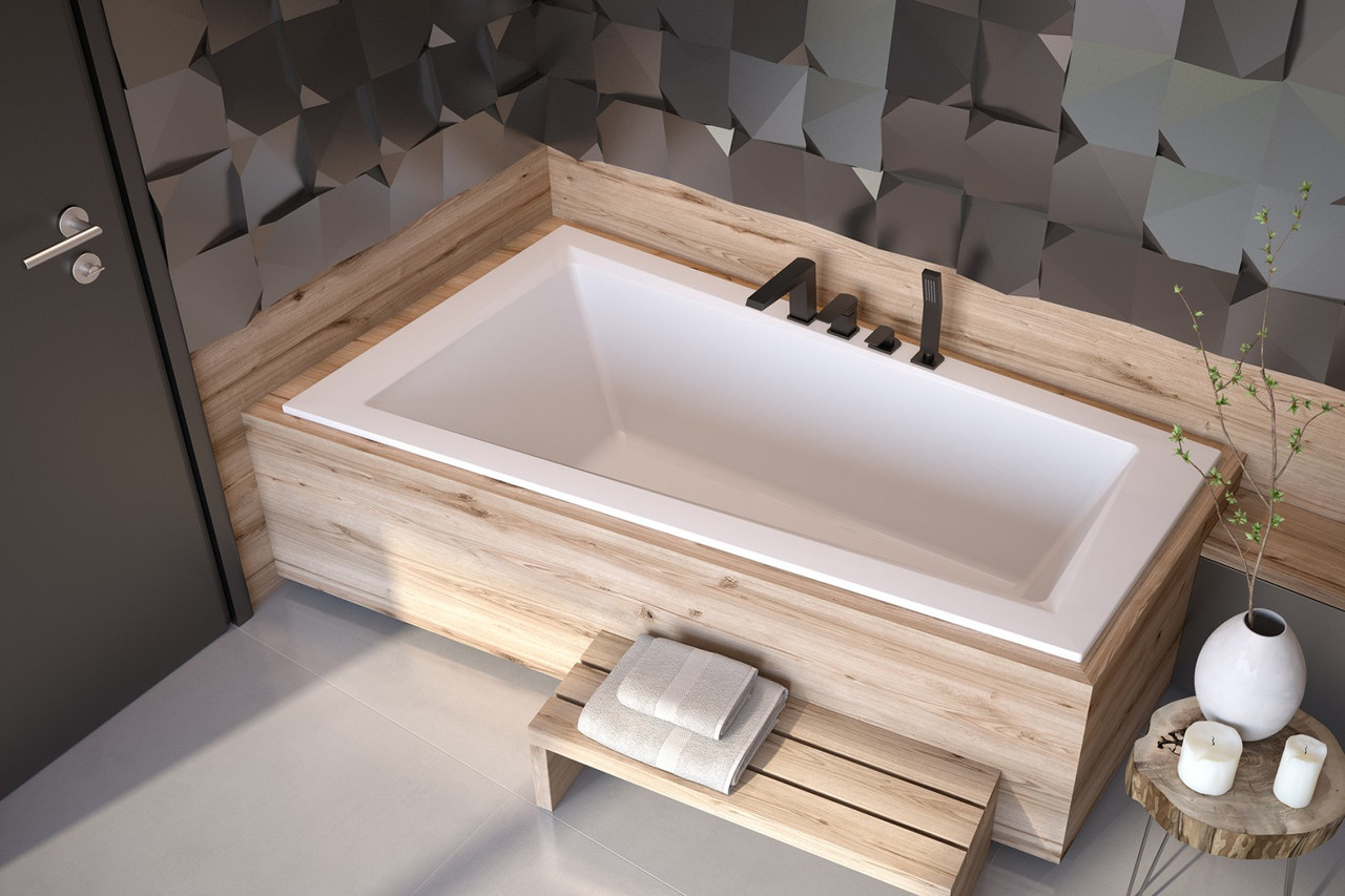 Акрилова ванна Intima Slim 150х85 (ліва) Besco PMD Piramida без панелі для облицювання плиткою