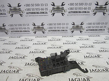 Блок запобіжників Jaguar X-type (1X43-14A073-AF)