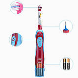 Дитяча зубна щітка на батарейках Braun Oral-B Stages Power DB4 Princess Принцеси знімна насадка 01236, фото 5