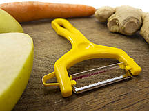 Ніж - економка для овочів одностороння.