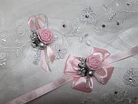 Набір бутоньєрок для гостей(браслет на руку+шпилька на піджак), рожевий+срібло