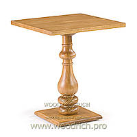 Квадратный стол из массива дерева для кафе