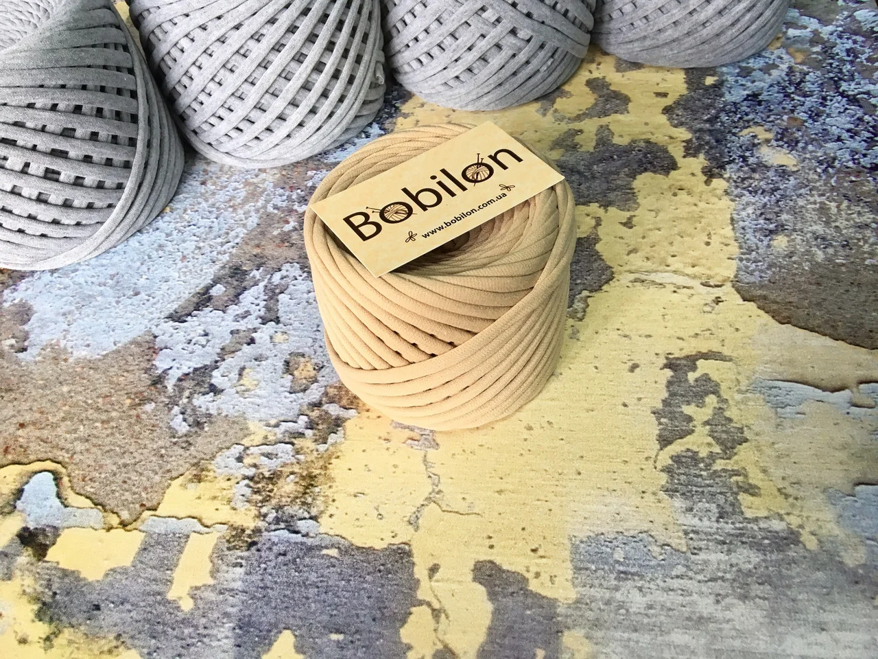 Трикотажная пряжа Bobilon Medium (7-9мм) 50 м. Caramel Карамель