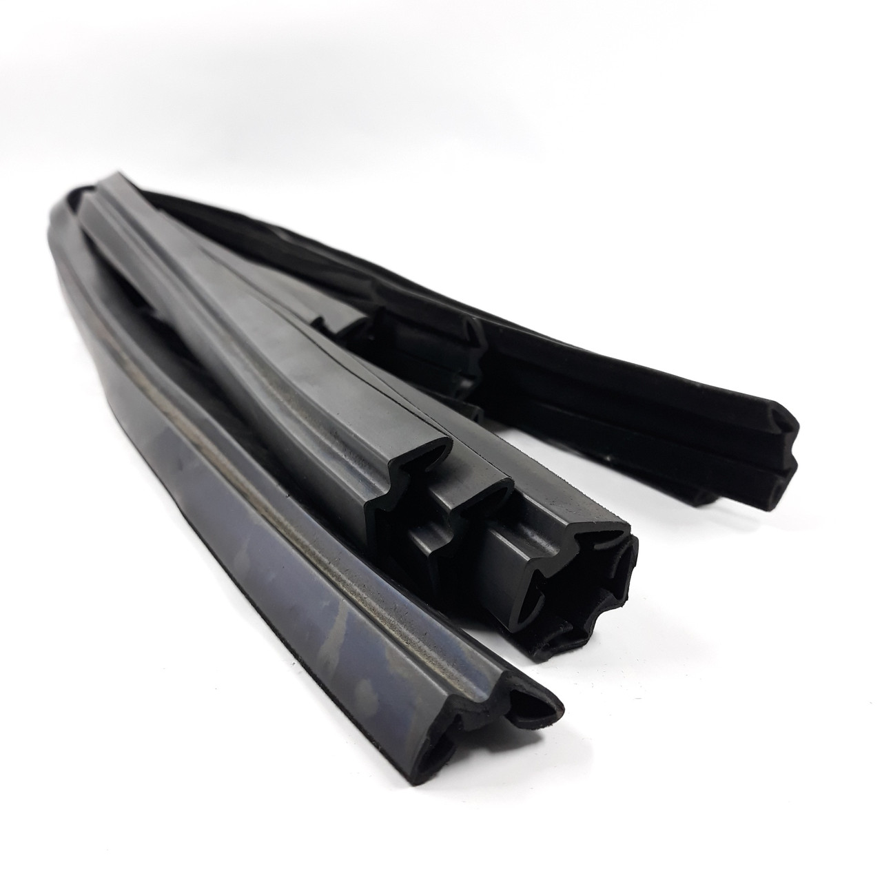 Уплотнитель опускного стекла реснички ГАЗ 2410 (ID#1217534826), цена ...