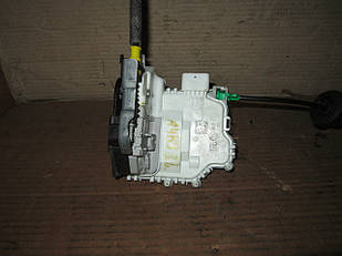 Б/у замок двері задній лівий для Audi A4 B9 2015-