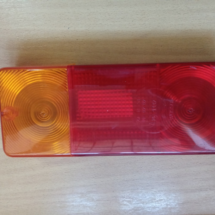 Скло ліхтаря заднього МТЗ (Мінського нового обр.) Україна, фото 1