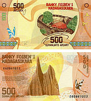Мадагаскар 500 ариари 2017 UNC (P99)