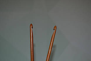 Гачок для в'язання бамбуковий, No4,5