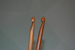 Гачок для в'язання бамбуковий, No6