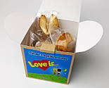 Набір чоловічий "Love is" синій - печиво з передбаченнями, набір шоколаду, консервовані шкарпетки, жуйки, фото 6