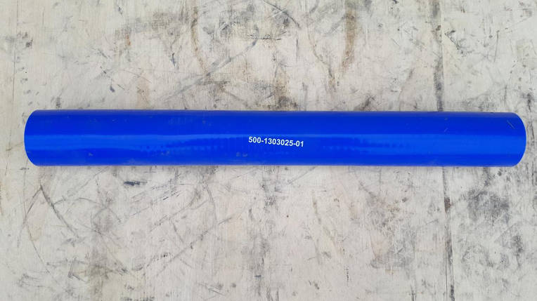 500-1303025-01 Патрубок відвідний (прямий) 500-1303010 (L-420 мм, d-40 мм) (СИЛІКОН) МАЗ, фото 1