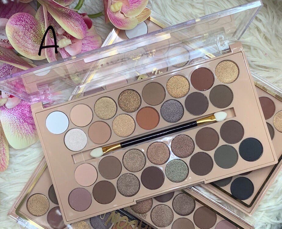 Палітра Тіней 30 кольорів Eyeshadow Metalic texture DoDo Girl