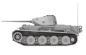 Pz. Kpfw. VI (7,5 cm) Ausf. B (VK36.01). Збірна модель німецького танка в масштабі 1/35. RFM RM-5036, фото 4
