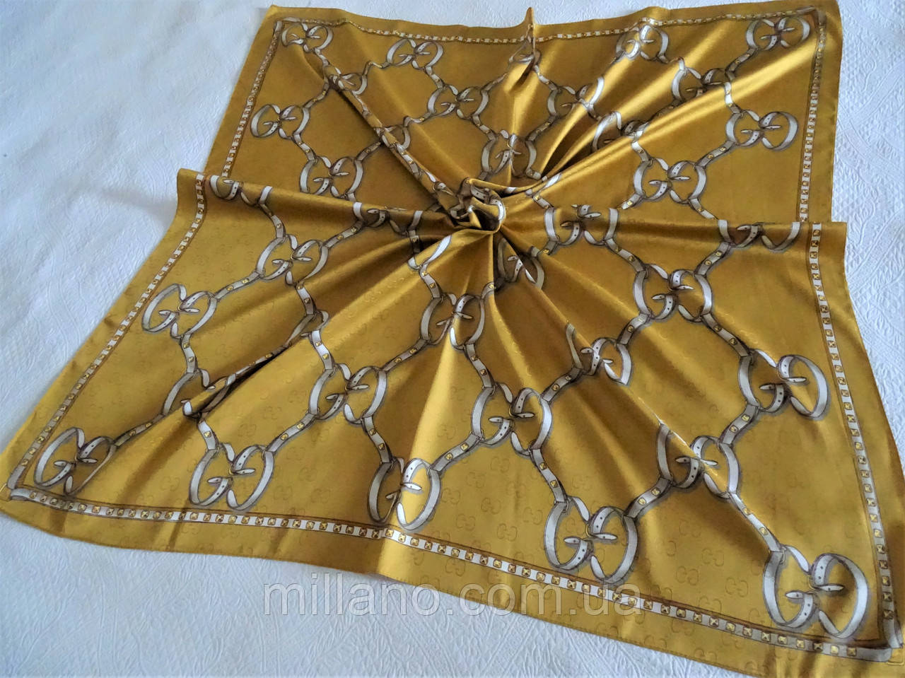 Хустка GG шовк