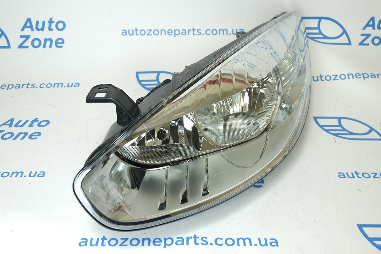 Фара передня ліва Renault Fluence 2010-2012 260608653R - DEPO