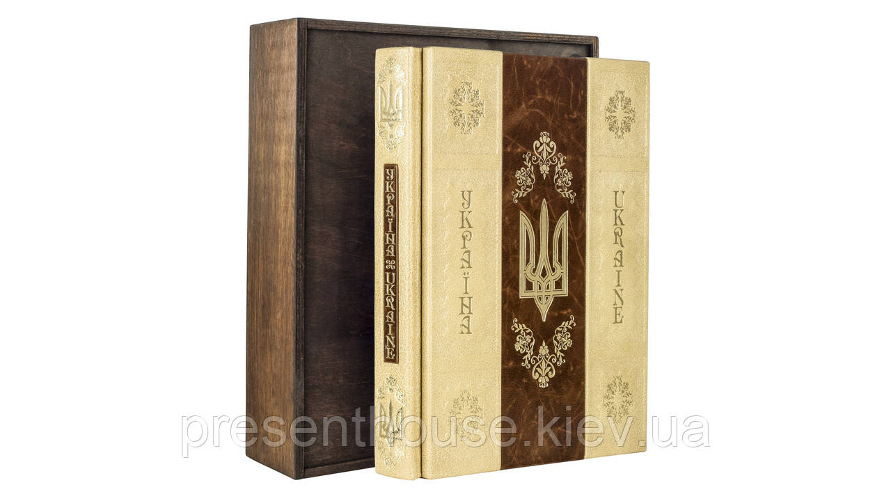 Подарункова книга в шкіряній палітурці Україна Ukraine (Red Panther), фото 1