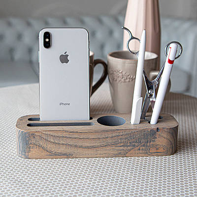 Органайзер деревяний для телефона