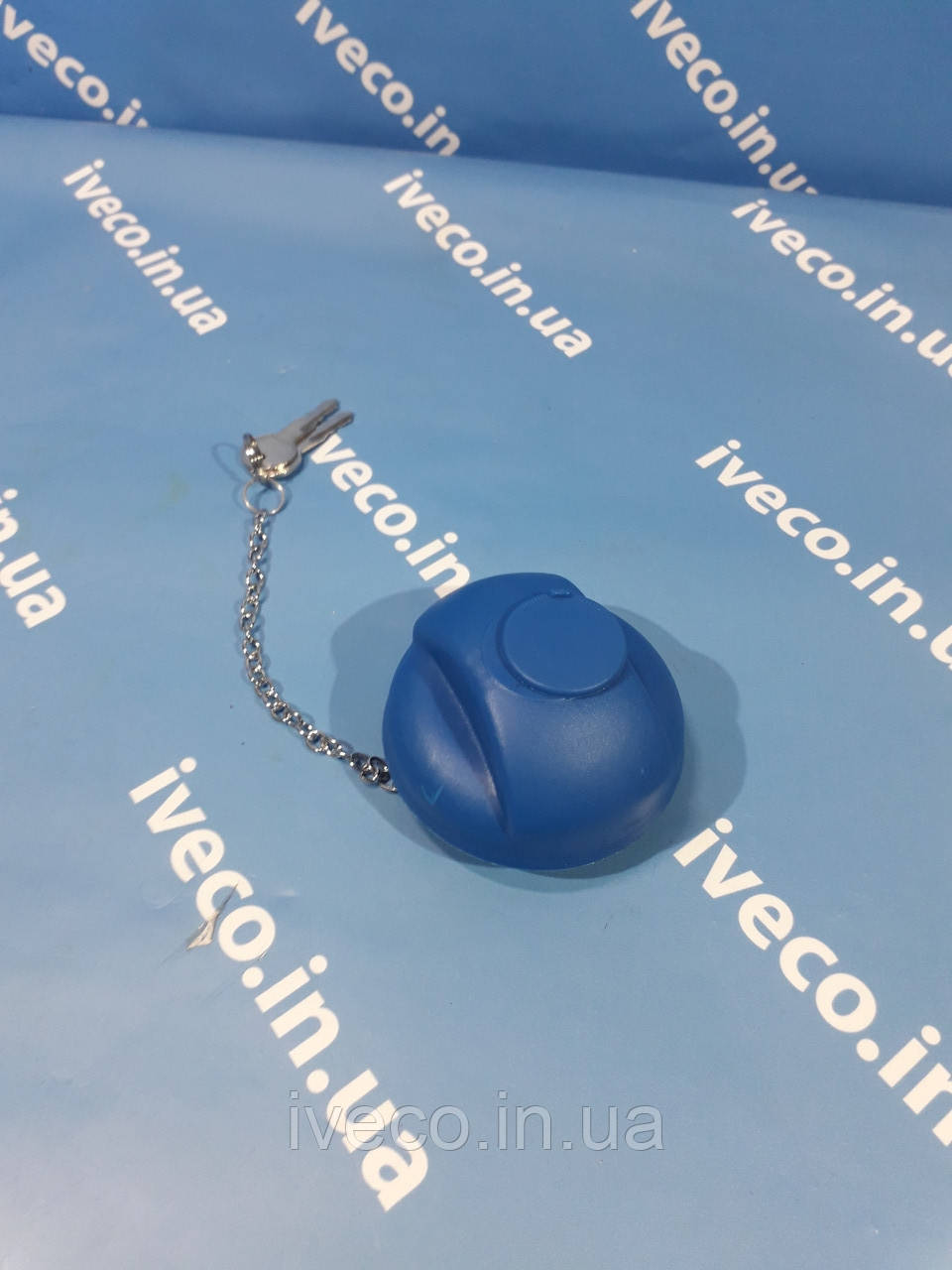 Кришка бака AD Blue Iveco Stralis Trakker EuroCargo 41272013 41298191 41298639 500025779 FE37790 UNI-AB-001, фото 1