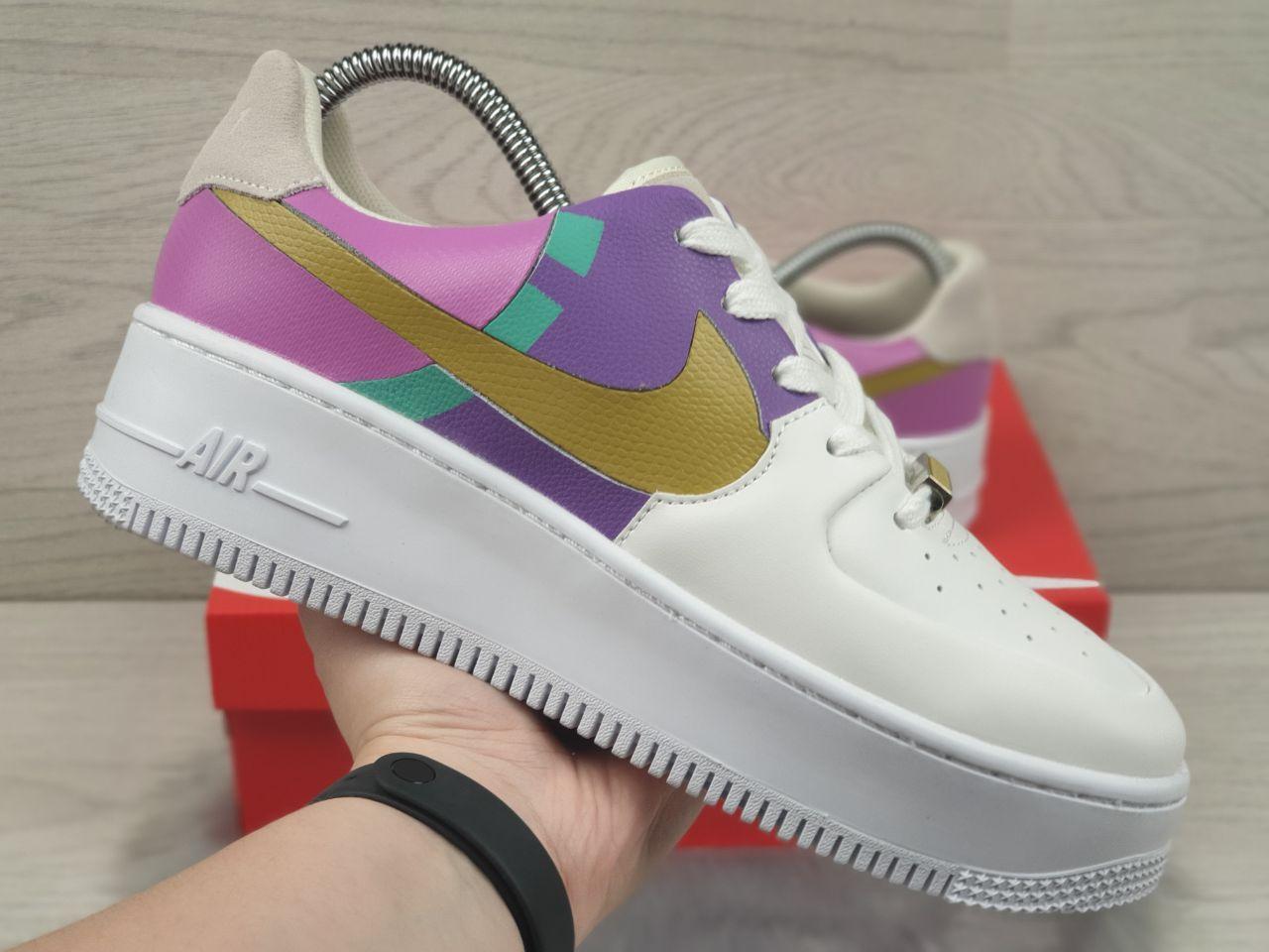 Кросівки жіночі Nike Air Force 1 демісезонна шкіряні в стилі Найк білі. Код-9681-