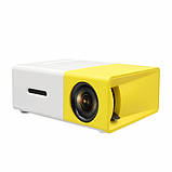 Портативний проектор міні LED Projector YG-300 White/Yellow Проектор для домашнього кінотеатру, фото 4