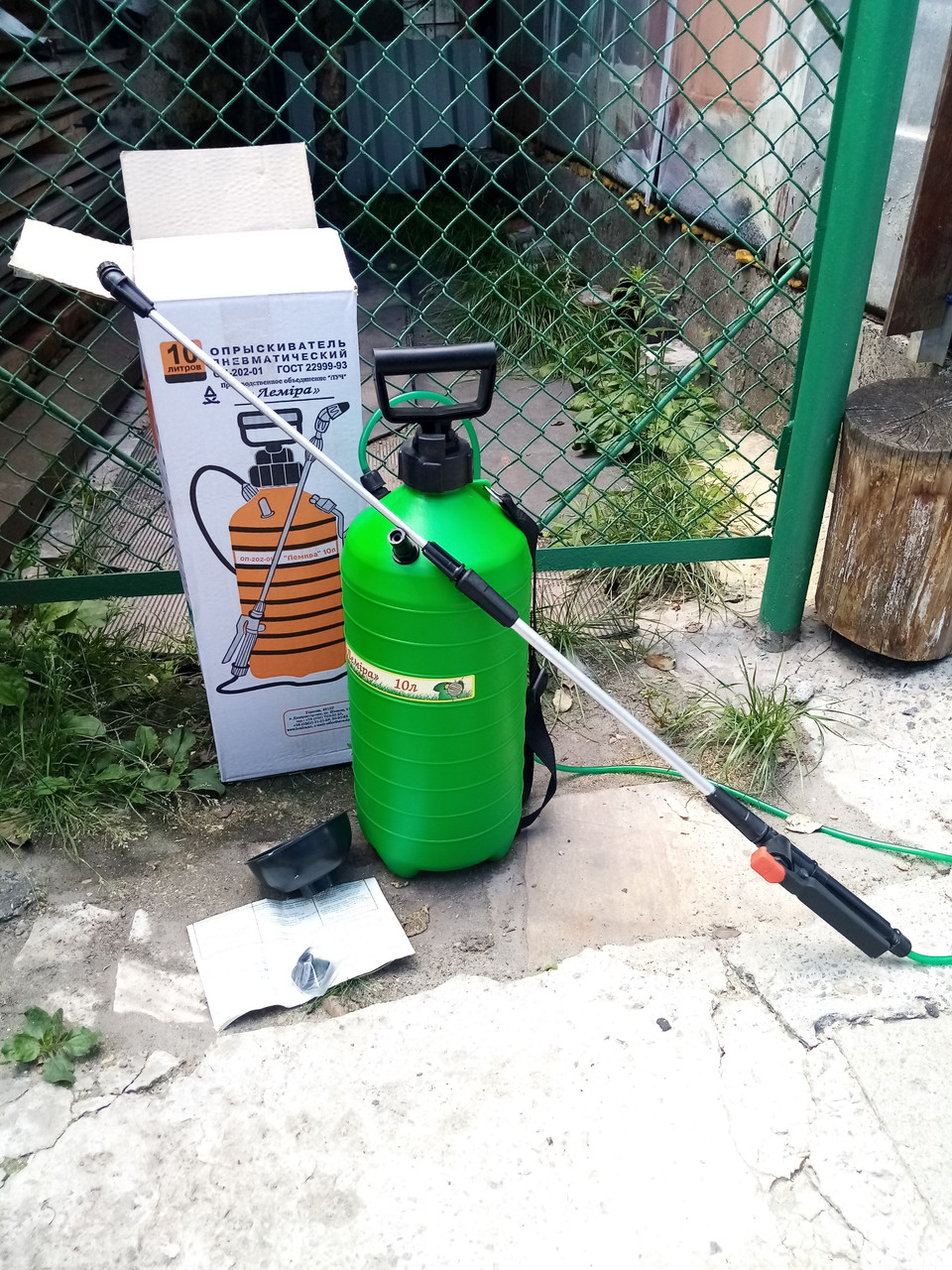 Обприскувач пневматичний Лемір об'єм бака 10 літрів, фото 1