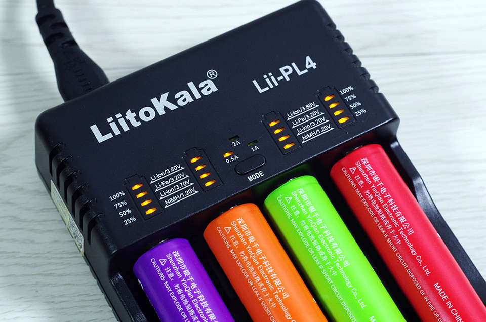 Универсальное зарядное устройство Liitokala Lii-PL4 4 канала Ni-Mh/Li-ion/LiFePO4 220V/12V LED - фото 6 - id-p1219917135
