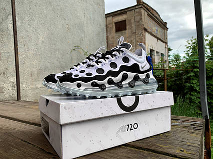 Nike id 720 hotsell