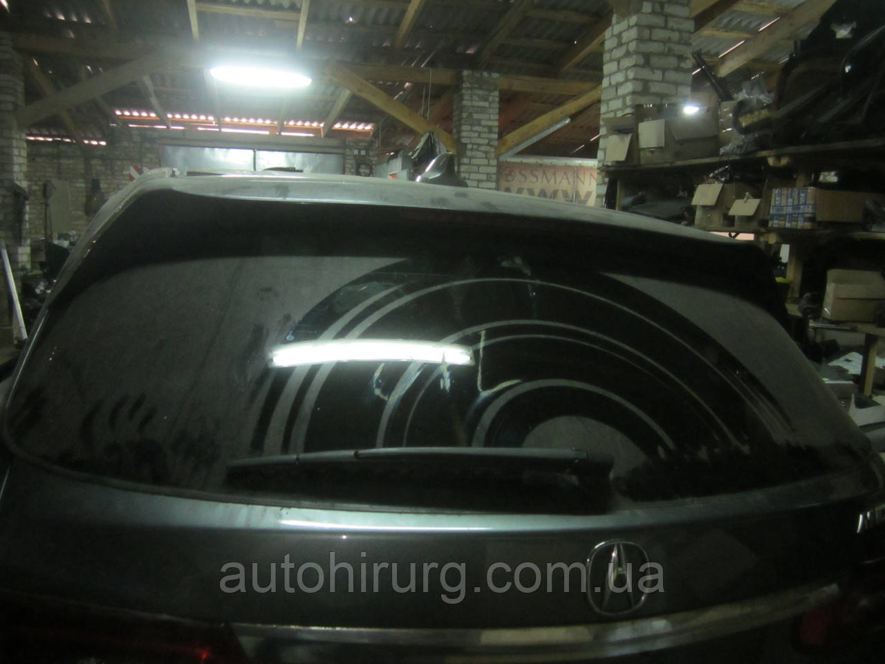 Заднє вітрове скло Acura MDX 2014-2018 YD3