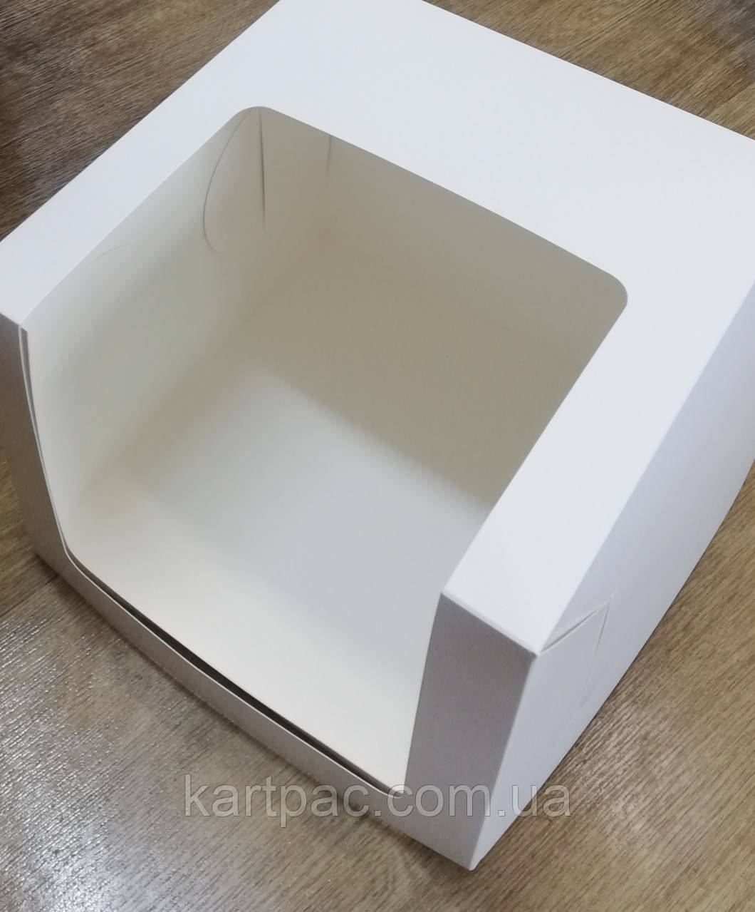 Тортова коробка з панорамним вікном 300x300х250