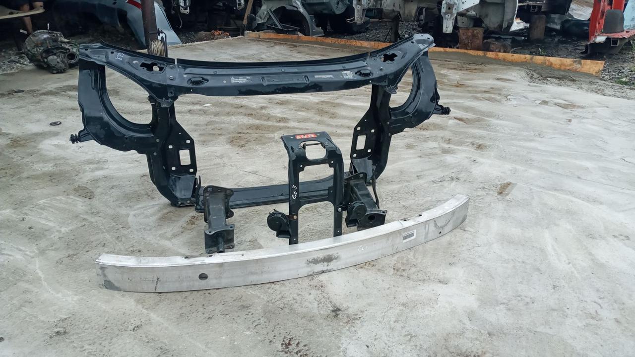 Усилитель переднего бампера Mercedes GL-Class W164 2006-2012г.в.