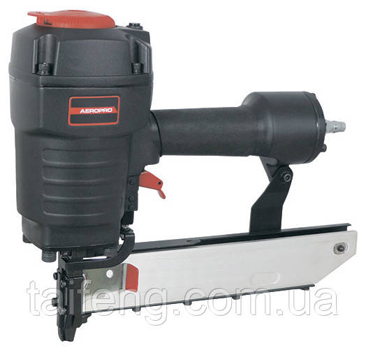 Степлер пневматичний під скобу (10.8;1.4*1.6;25-51) AEROPRO N851A