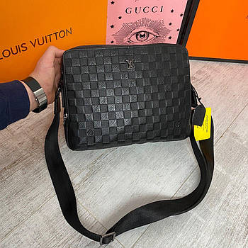 Чоловіча шкіряна сумка формату А4 Louis Vuitton