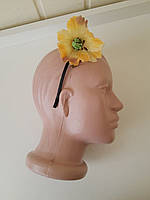 Ободок з жовтим квіткою маку Kapriss