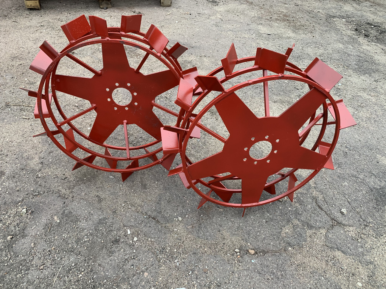 Колеса з ґрунтозачіпками 600/150 10*10 мм, фото 1