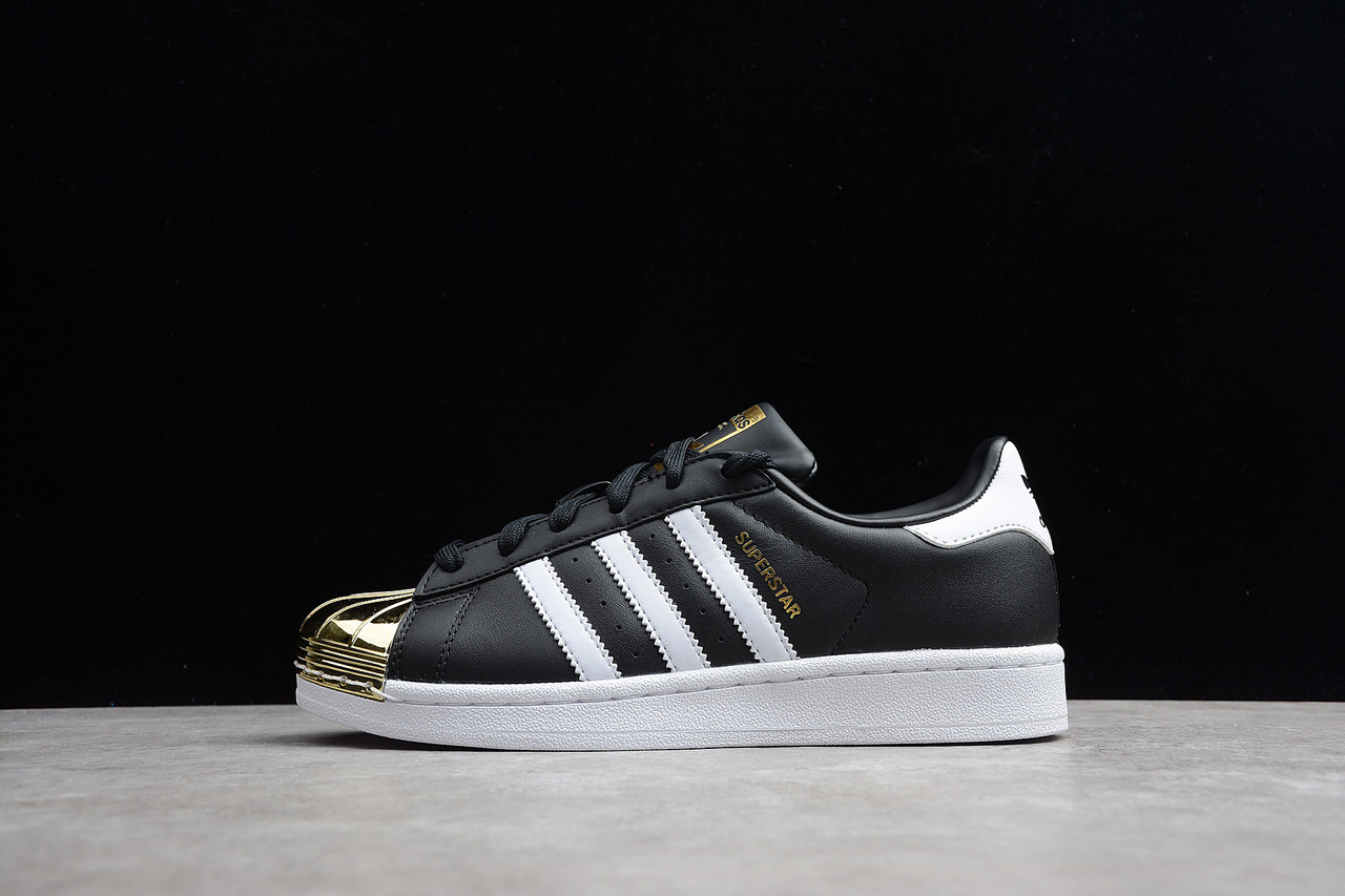 Кросівки жіночі Adidas Superstar / ADW-075