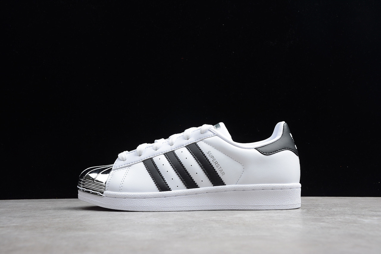 Кросівки жіночі Adidas Superstar 80s / ADW-215