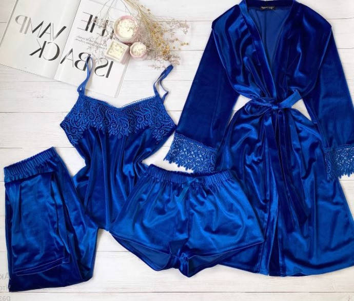 

Женская велюровая пижама 4в1 майка шорты штаны и халат ЕЛЕКТРИК (пижамный комплект )