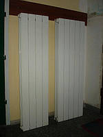 Дизайн радіатори Global Oscar 1400/100 (Італія)